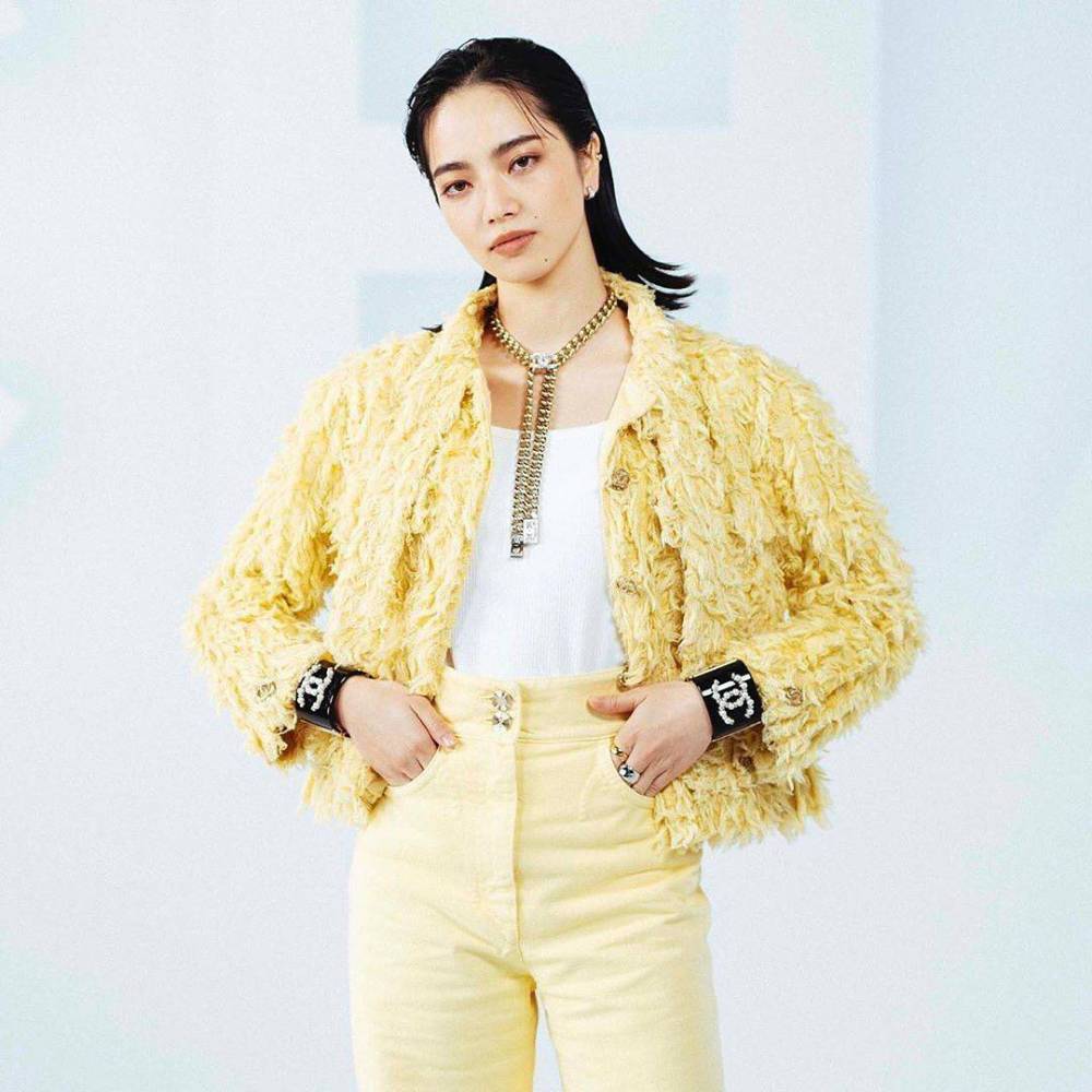 Nana Komatsu (instagram.com/konichan7)