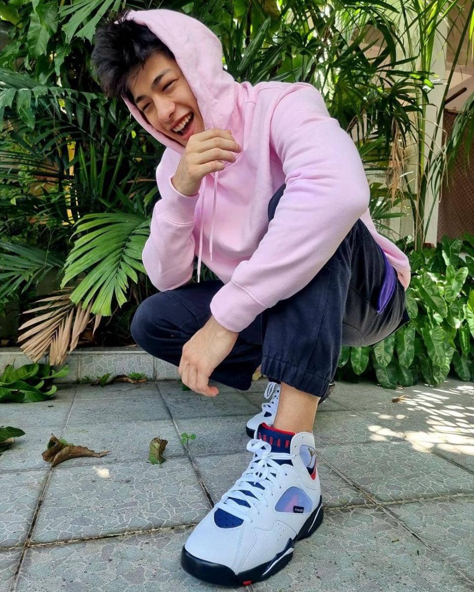 Luke Plowden (instagram.com/lukevoyage)