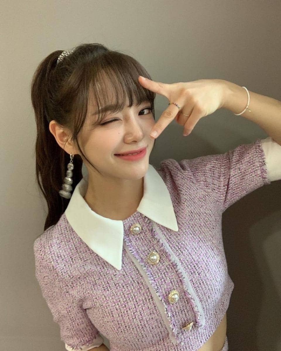 Kim Sejeong (instagram.com/clean_0828)