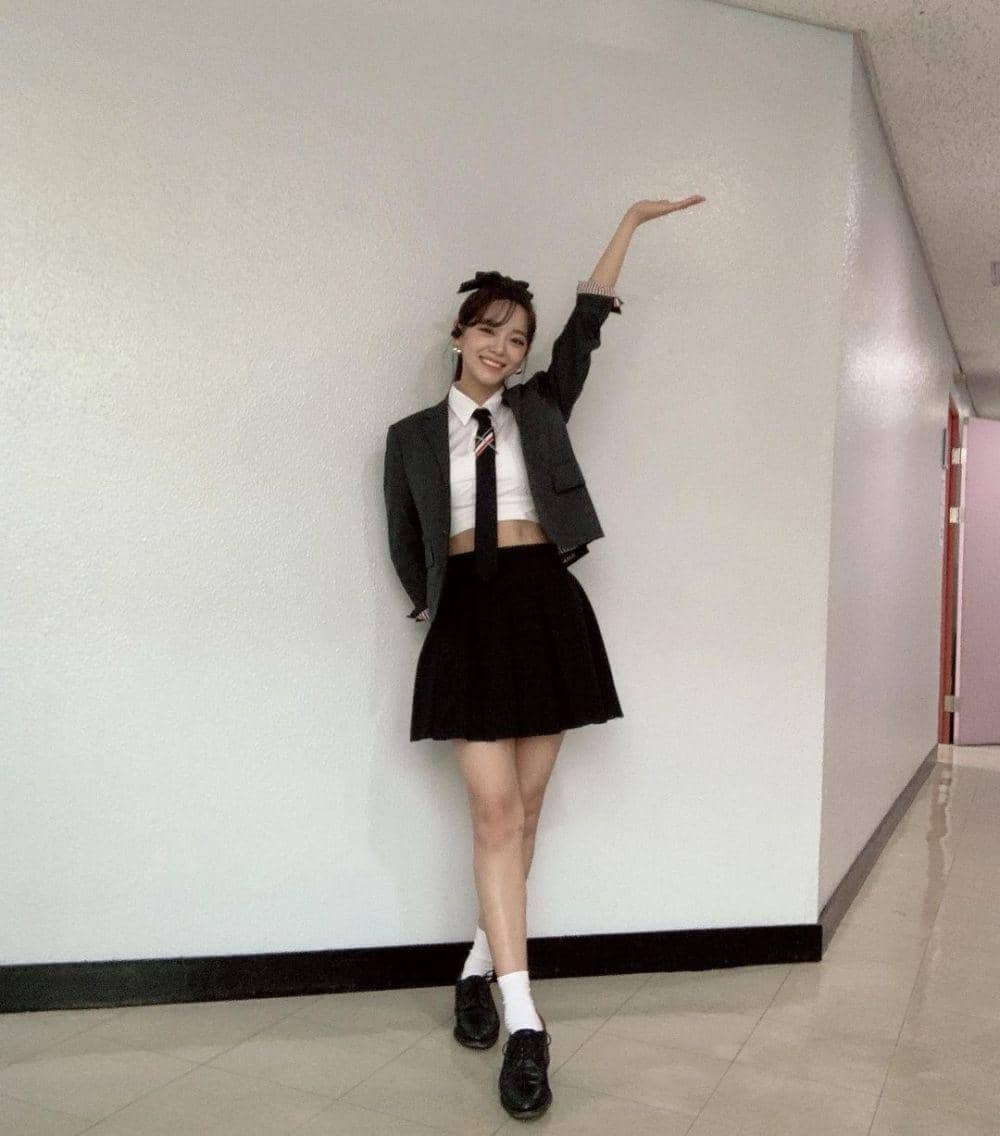 Kim Sejeong (instagram.com/clean_0828)