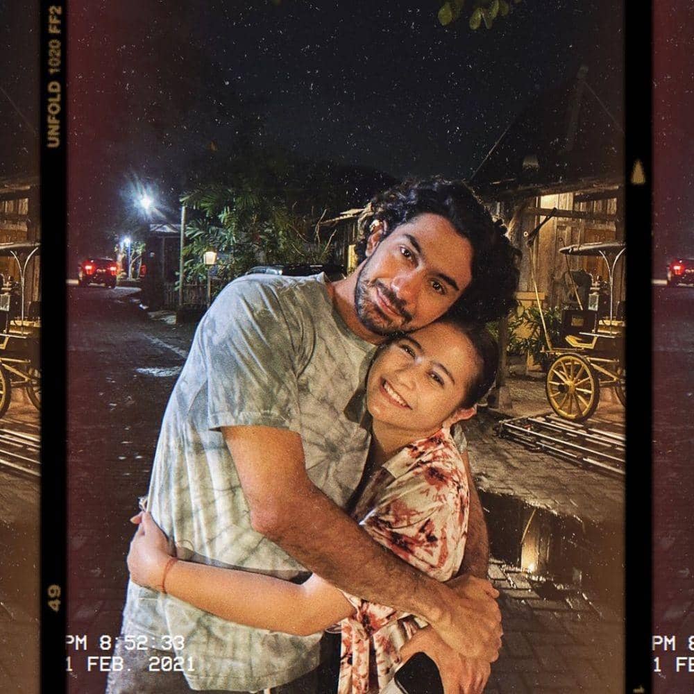 Prilly Latuconsina (instagram.com/prillylatuconsina)