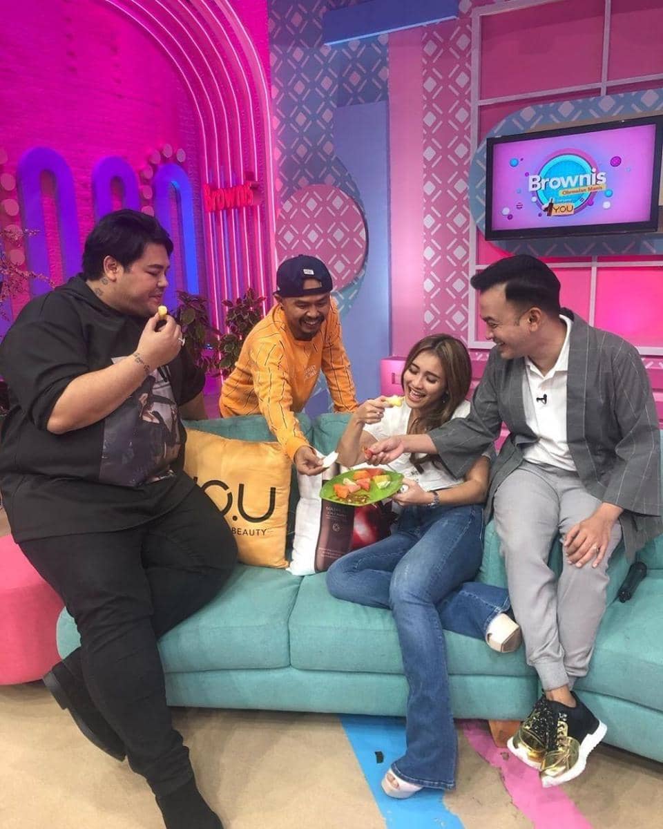 Ayu Ting Ting(instagram.com/ayutingting92)