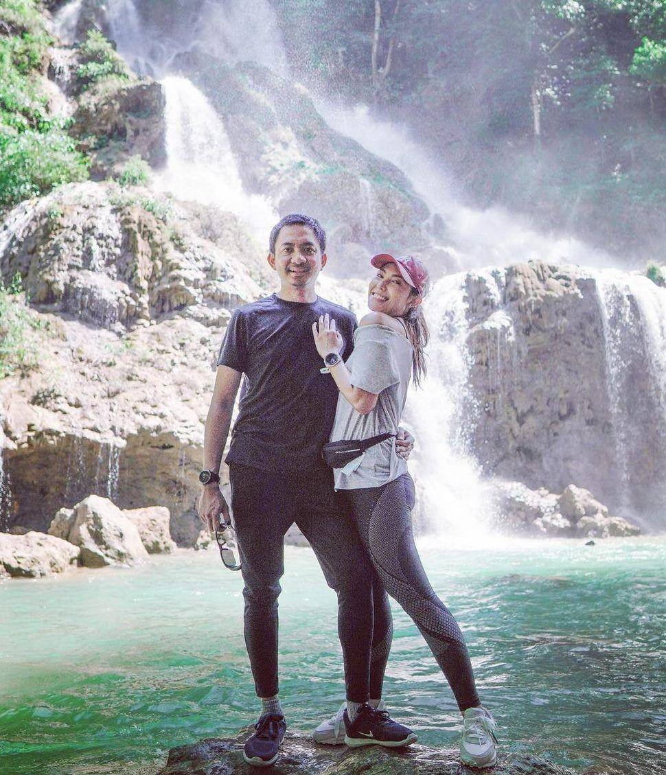 Ayu Dewi dan Regi Datau (instagram.com/mrsayudewi)