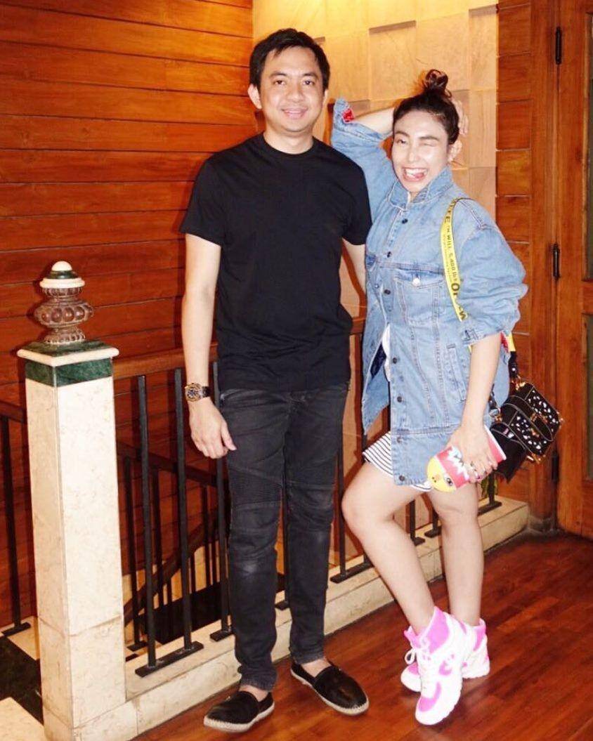 Ayu Dewi dan Regi Datau (instagram.com/mrsayudewi)