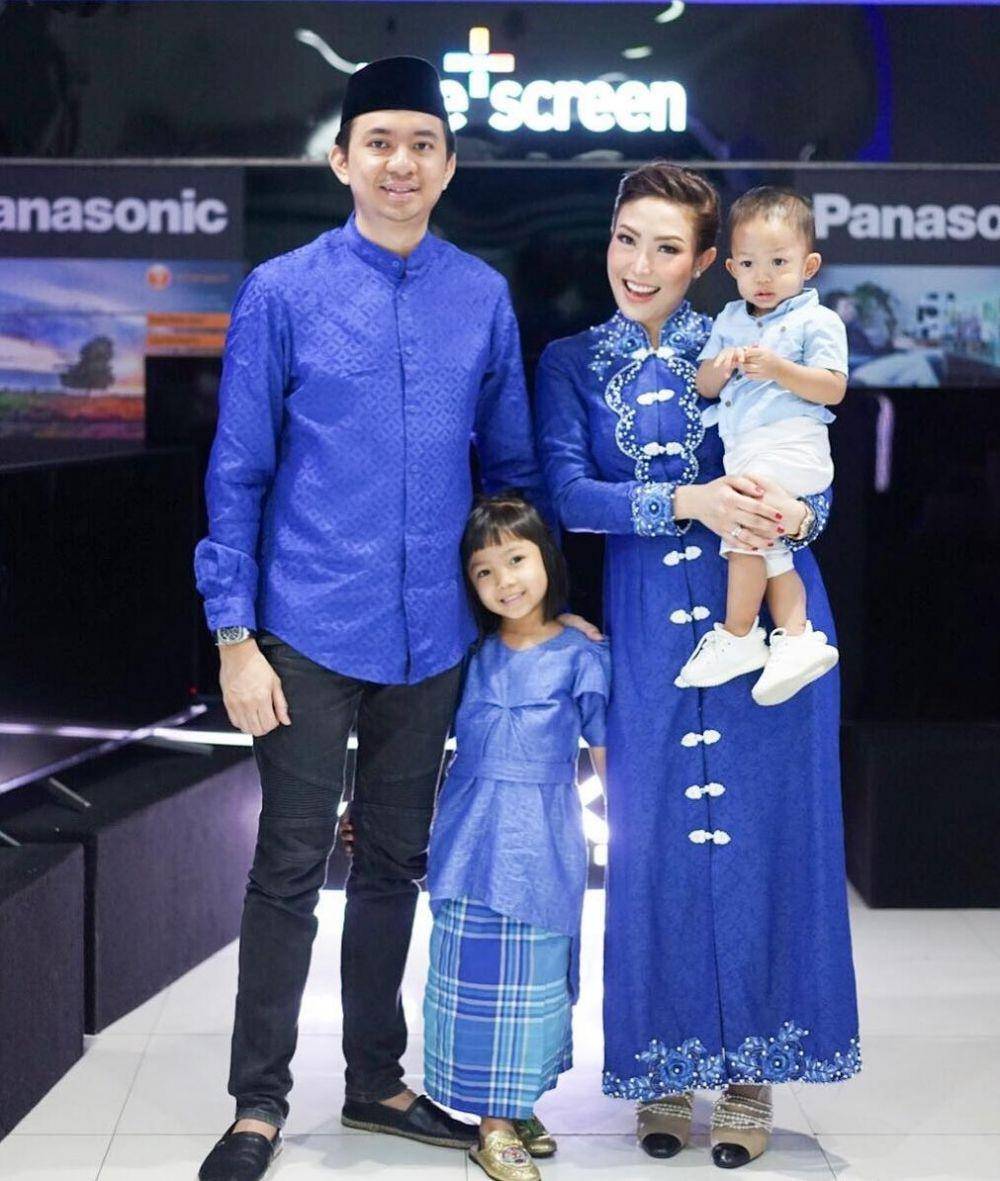 Ayu Dewi dan Regi Datau (instagram.com/mrsayudewi)