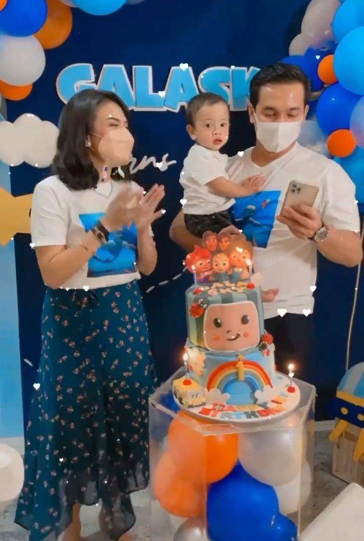 Ultah gala (Instagram.com/vanessaangelofficial)