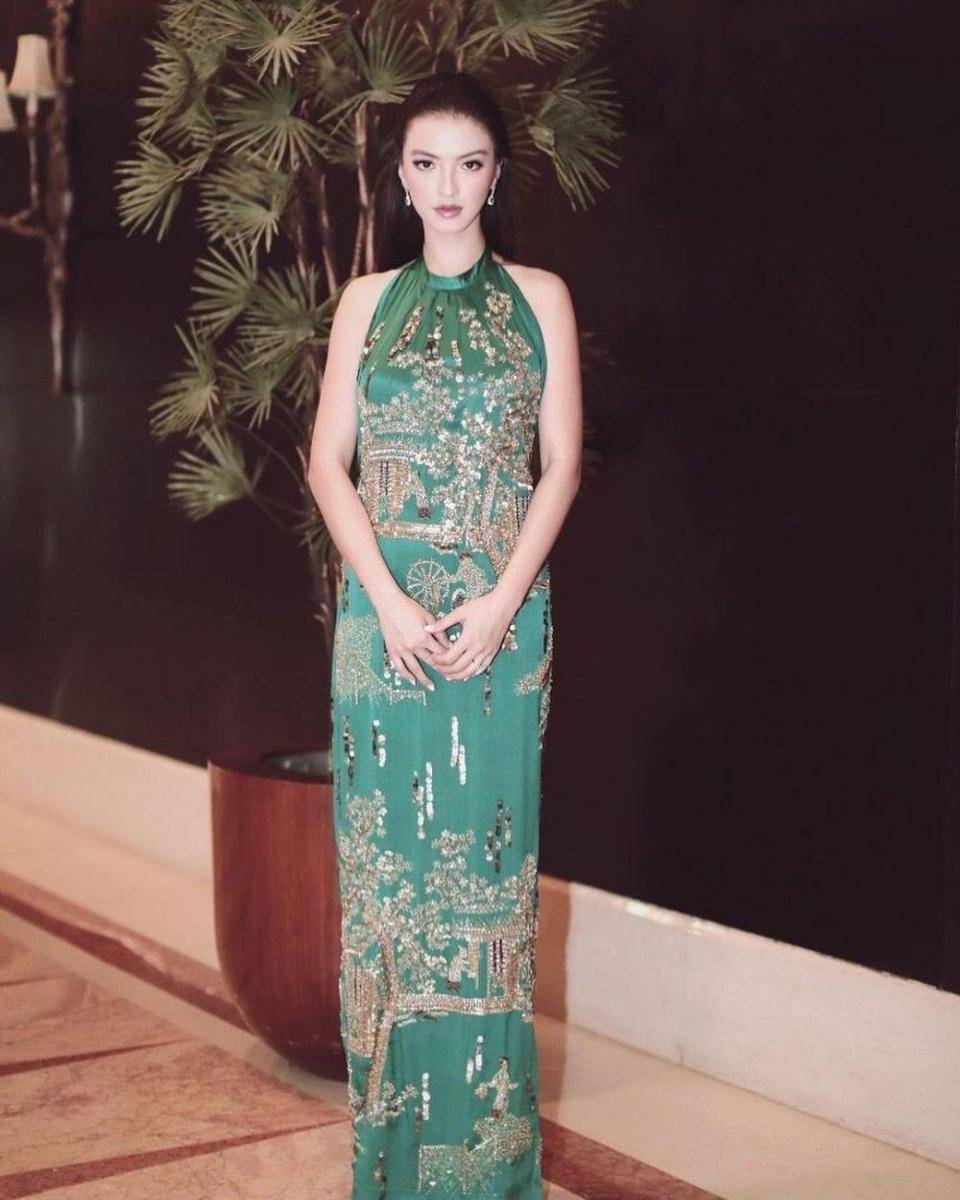 Raline Shah (instagram.com/ralineshah)