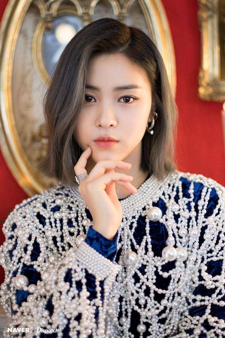 Ryujin ITZY (id.pinterest.com)
