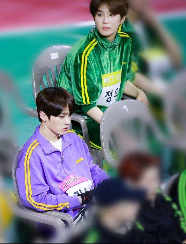 Lee Know SKZ & Jungwoo NCT (twitter.com/neojungwooz)