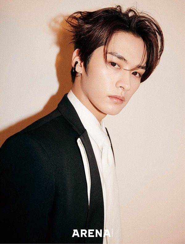 Lee Know Stray Kids (twitter.com/joomingo)
