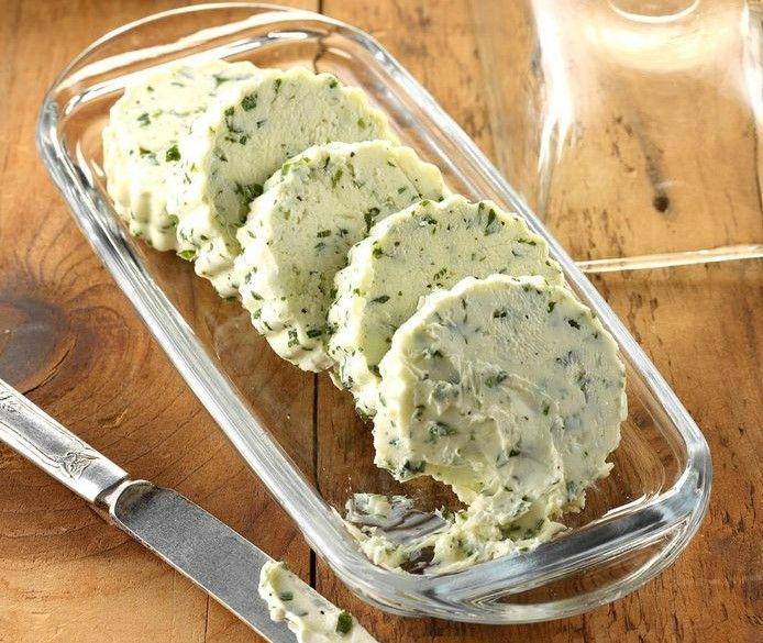5 Cara Mengolah Herb Butter untuk Mempertajam Rasa dan Aroma Masakan