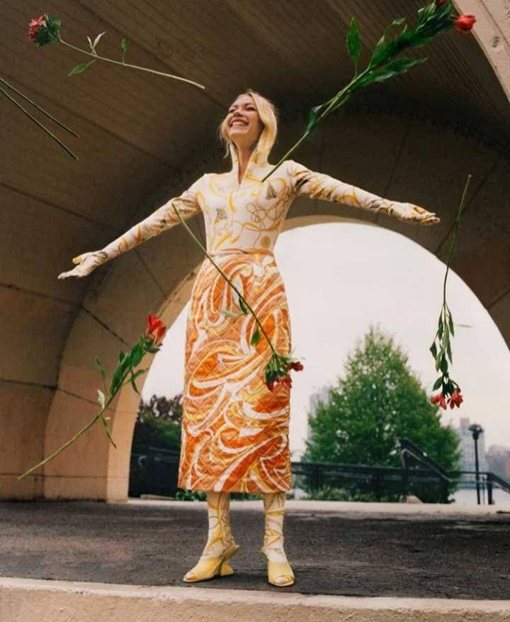 Tavi Gevinson (instagram.com/tavitulle)