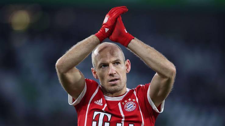 5 Klub yang Paling Sering Dibobol Arjen Robben dalam Kariernya