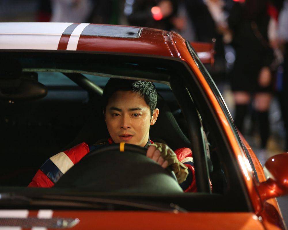 Jo Jung Suk di film Hit-and-Run Squad (dok. Showbox Corp via koreanfilm.or.kr)