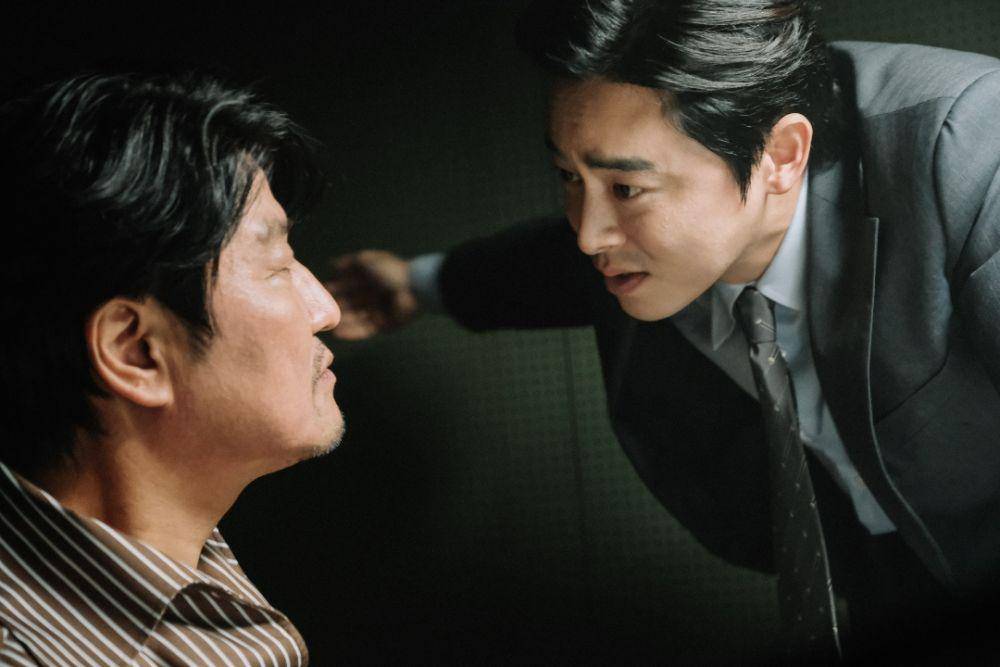Jo Jung Suk di film The Drug King (dok. Hive Media Corp via koreanfilm.or.kr)