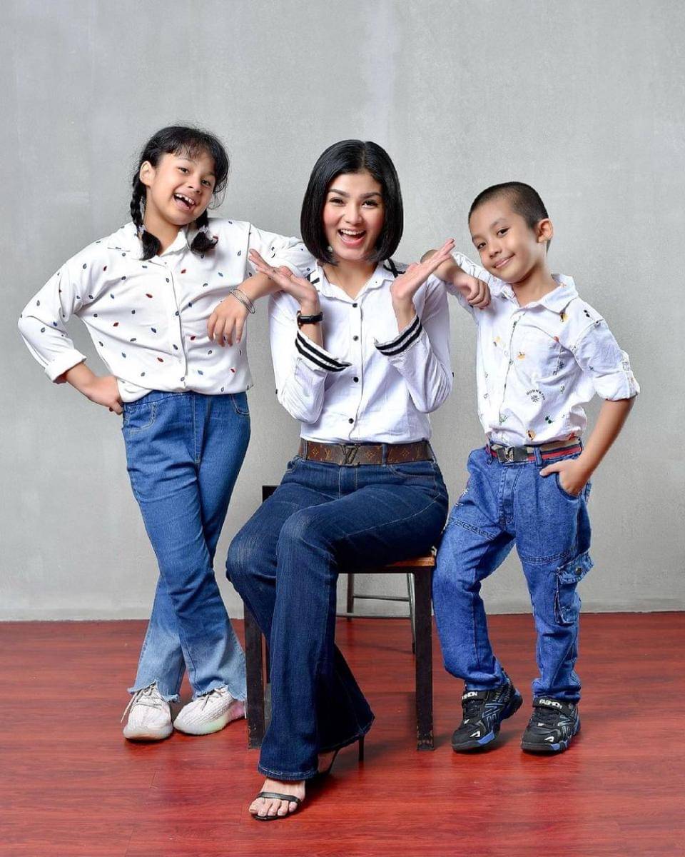 Intan RJ (instagram.com/intanrj22)