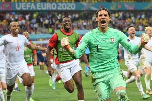 Swiss membuat kejutan dengan menyingkirkan Prancis di Piala Eropa 2020. (nytimes.com)