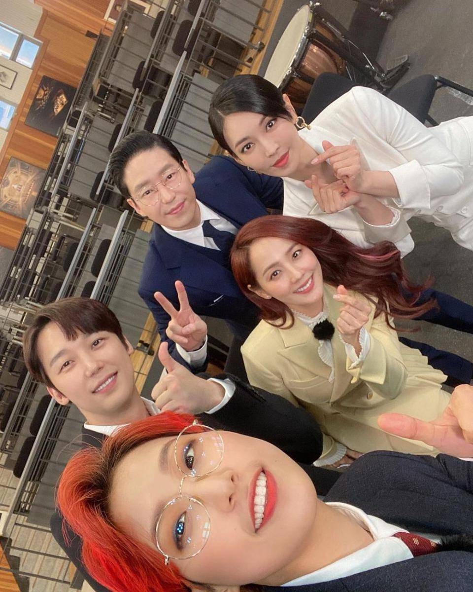 MC Jae Jae dan para pemain drama The Penthouse (instagram.com/happy_jae_jae)