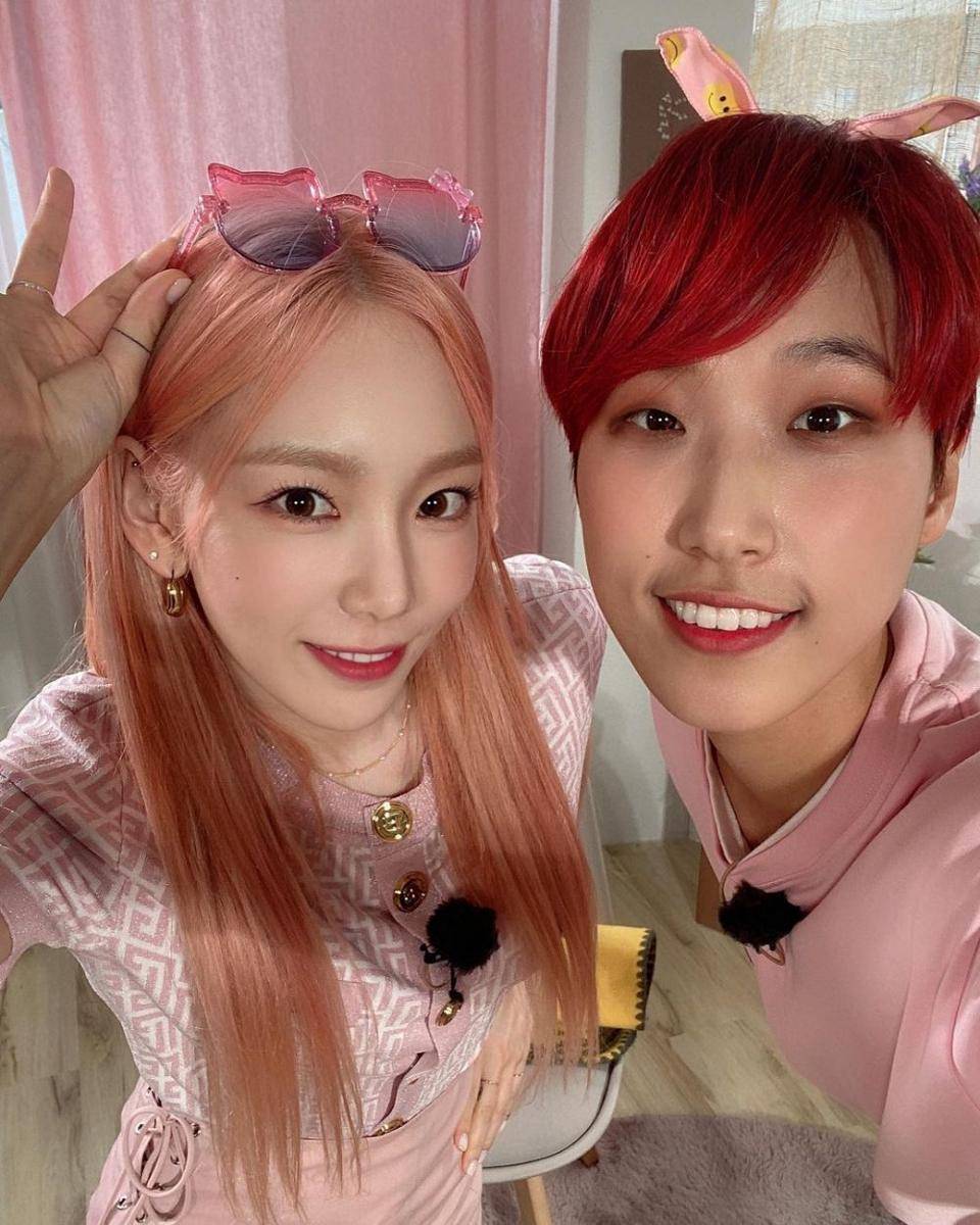 Taeyeon SNSD dan MC Jae Jae (instagram.com/happy_jae_jae)