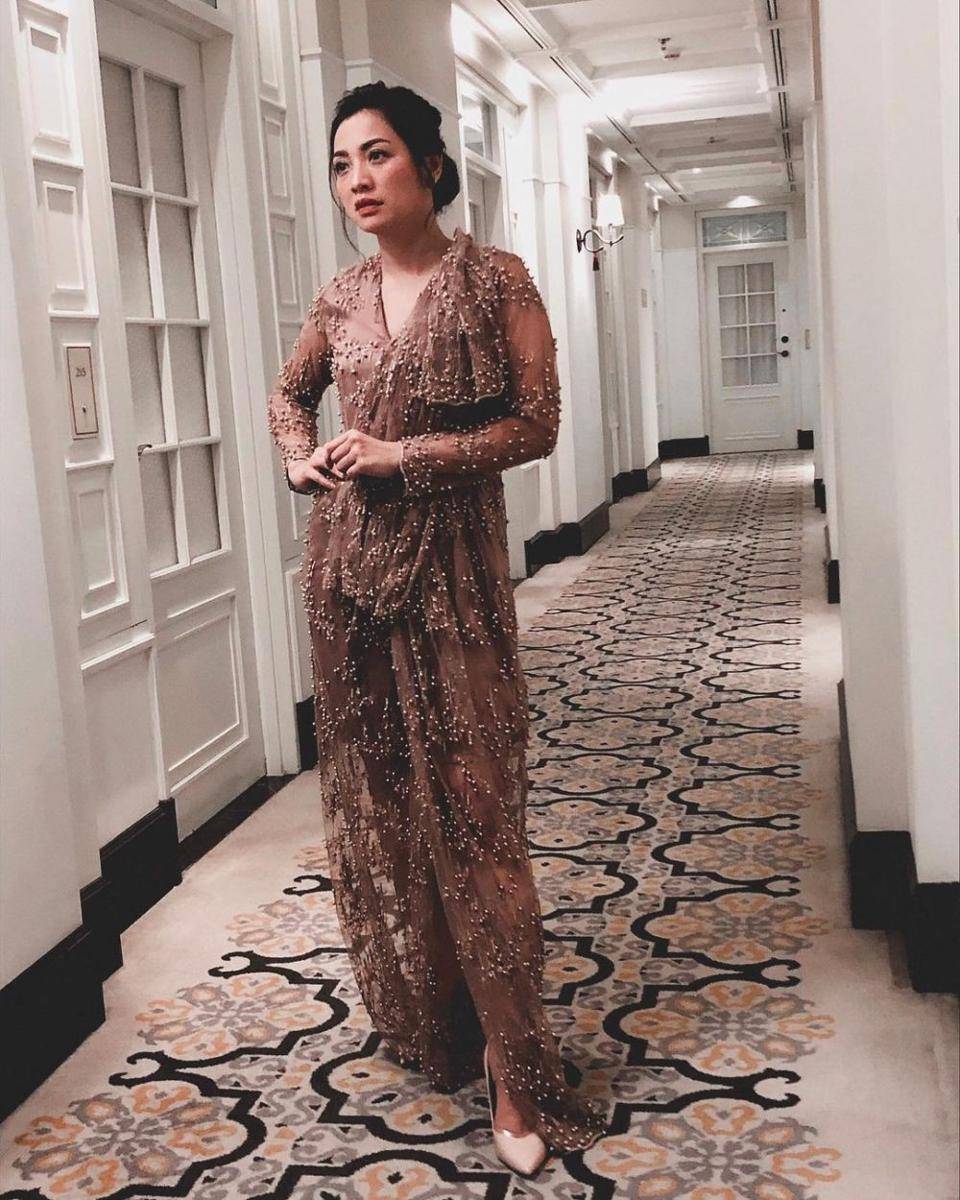 Hesti Purwadinata  (instagram.com/hestipurwadinata/)