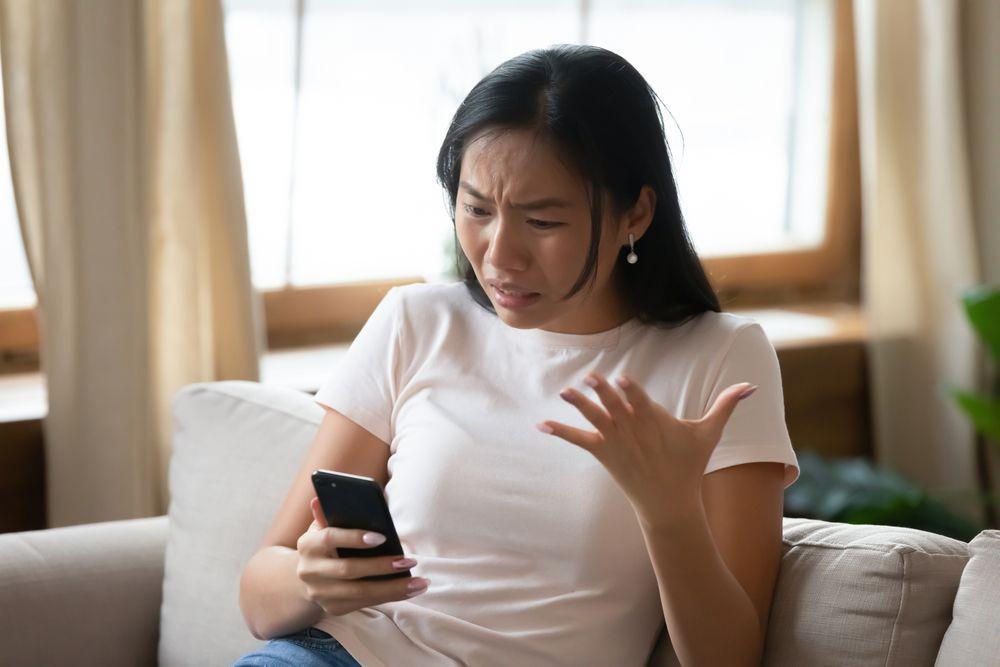 Lagi Buka Aplikasi di HP, Tiba-tiba Keluar? Cek dulu 4 Hal Ini