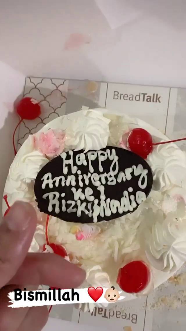 Ultah pernikahan Rizki DA (Instagram.com/da2_rizki123)