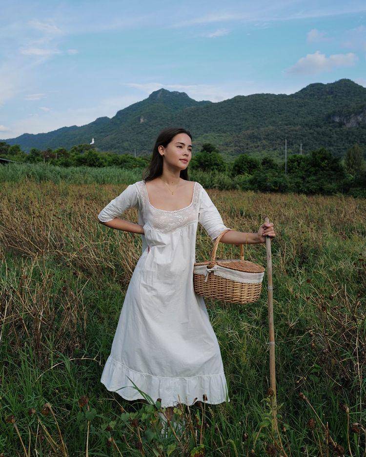 Urassaya Sperbund (instagram.com/urassayas)