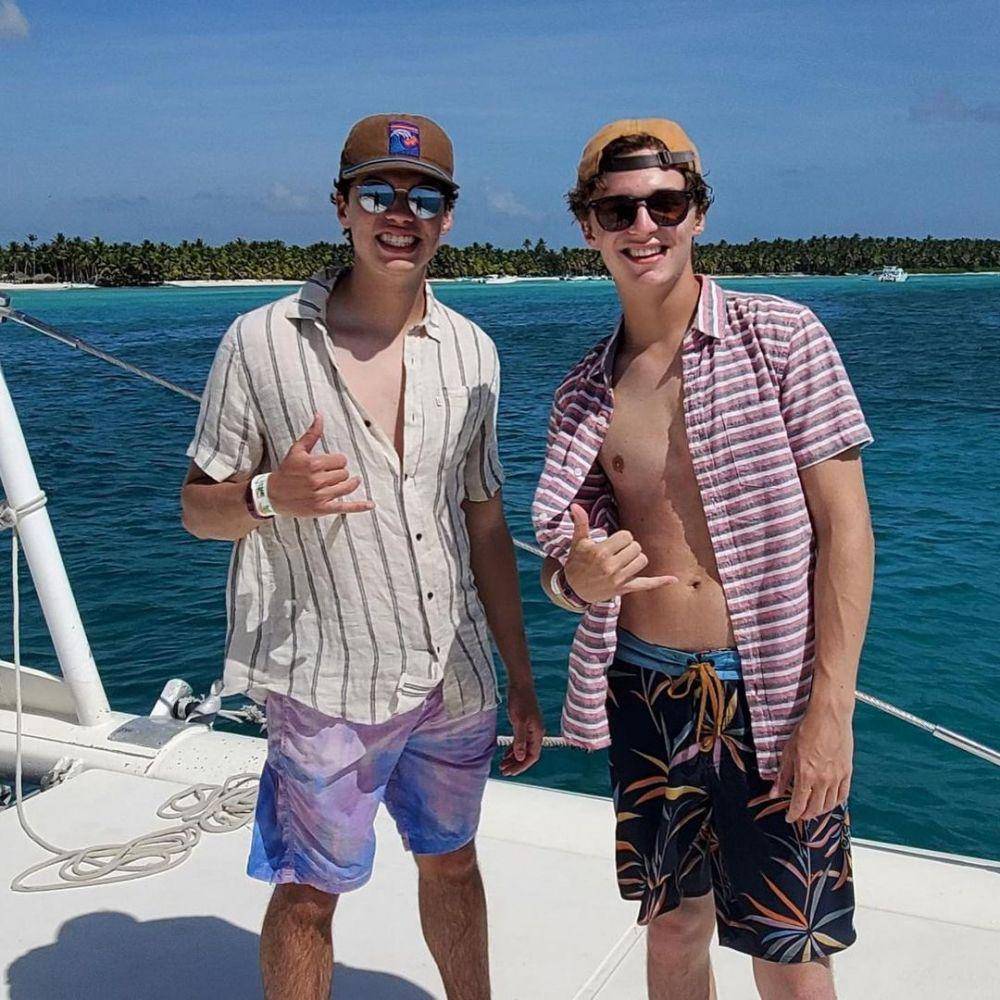 Parker Queenan dan Chandler Queenan (instagram.com/parkerqueenan)
