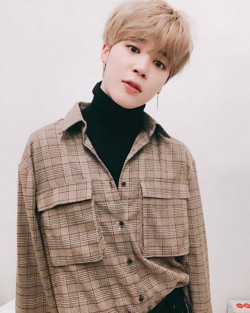 Ide style kencan simpel ala Jimin BTS (Instagram.com/btsjimin)