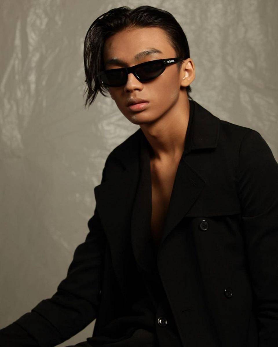 Raihan (instagram.com/kidehan)