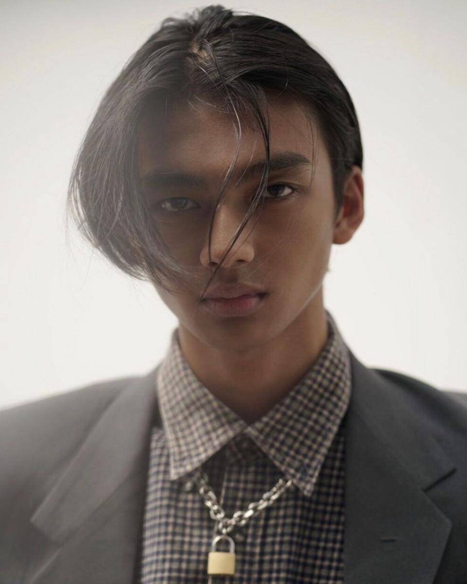 Raihan (instagram.com/kidehan)