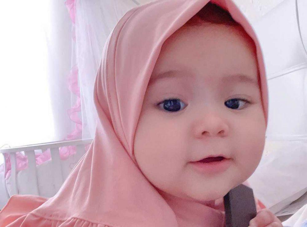 Bak Boneka, 10 Potret Aycil Putri YouTuber Isti Alqadri