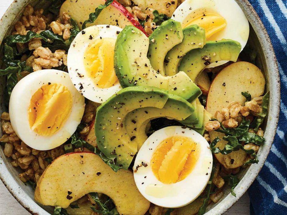 Keto hard boiled egg (self.com)