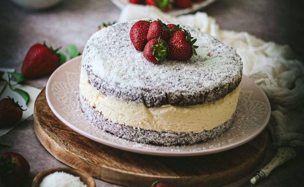 ilustrasi lamington (Instagram.com/punkuferhr)