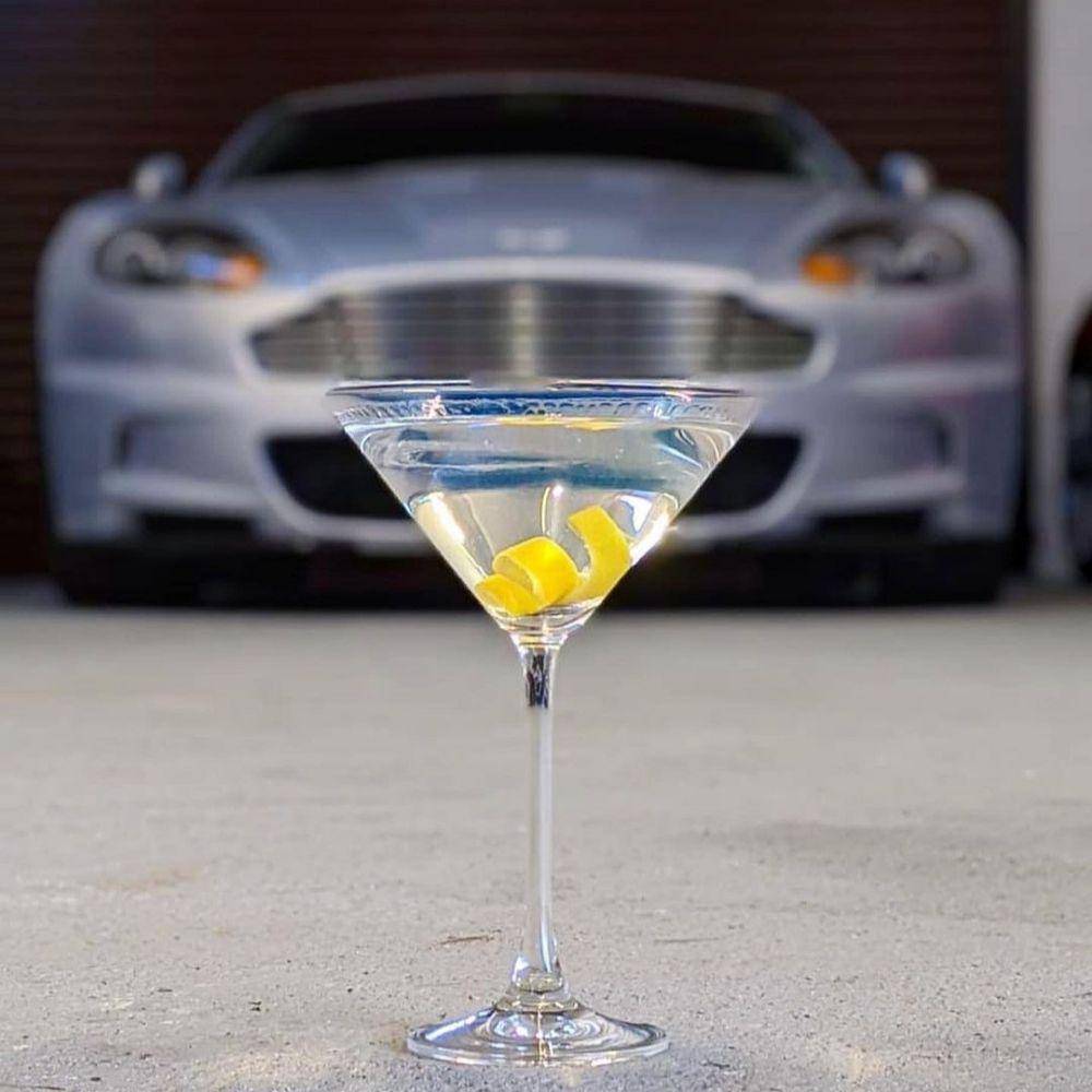 vesper (Instagram.com/brookbartending)