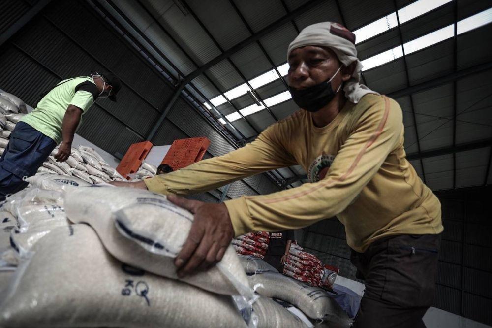 Cara Cek Penerima Bantuan Beras 10 Kg yang Cair September 2023