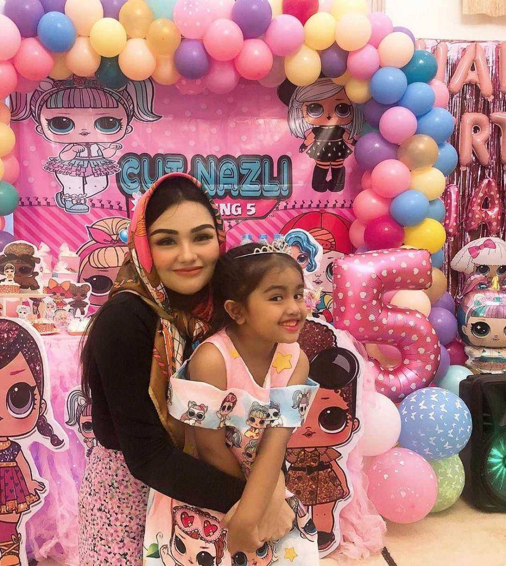 ibu tiri Teuku Rassya (instagram.com/nourahsheivirah)