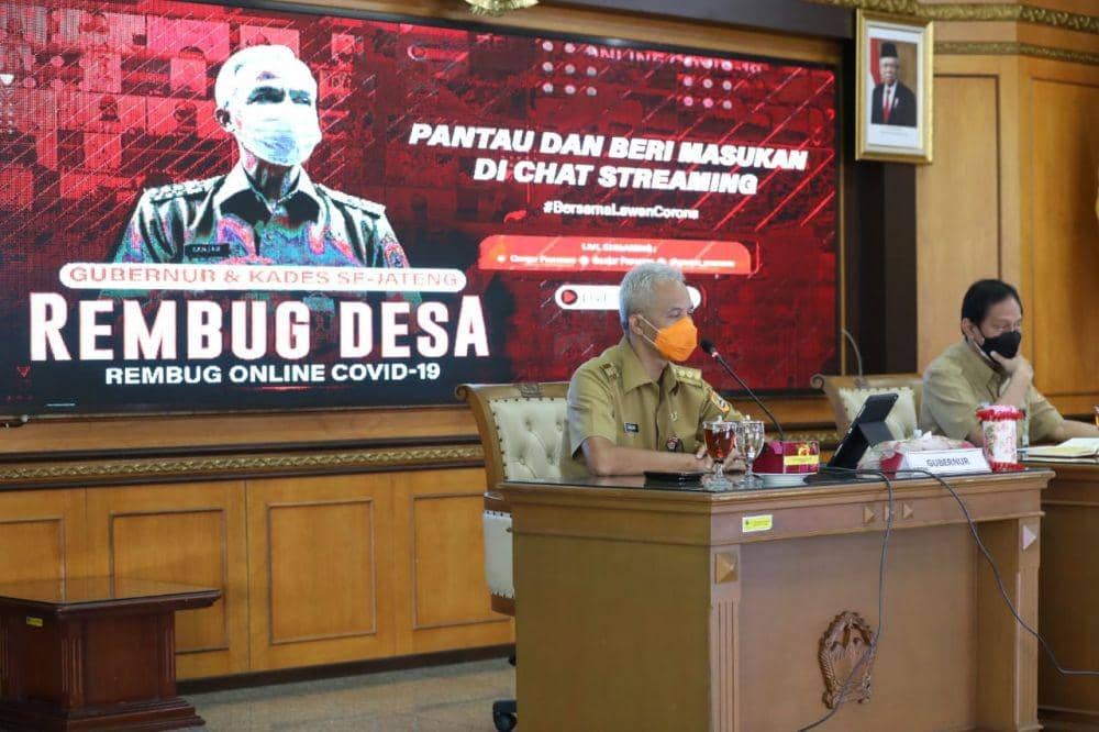 Rakor rembug desa yang dipimpin Gubernur Jateng Ganjar Pranowo di kantornya. (Dok Humas Pemprov Jateng)