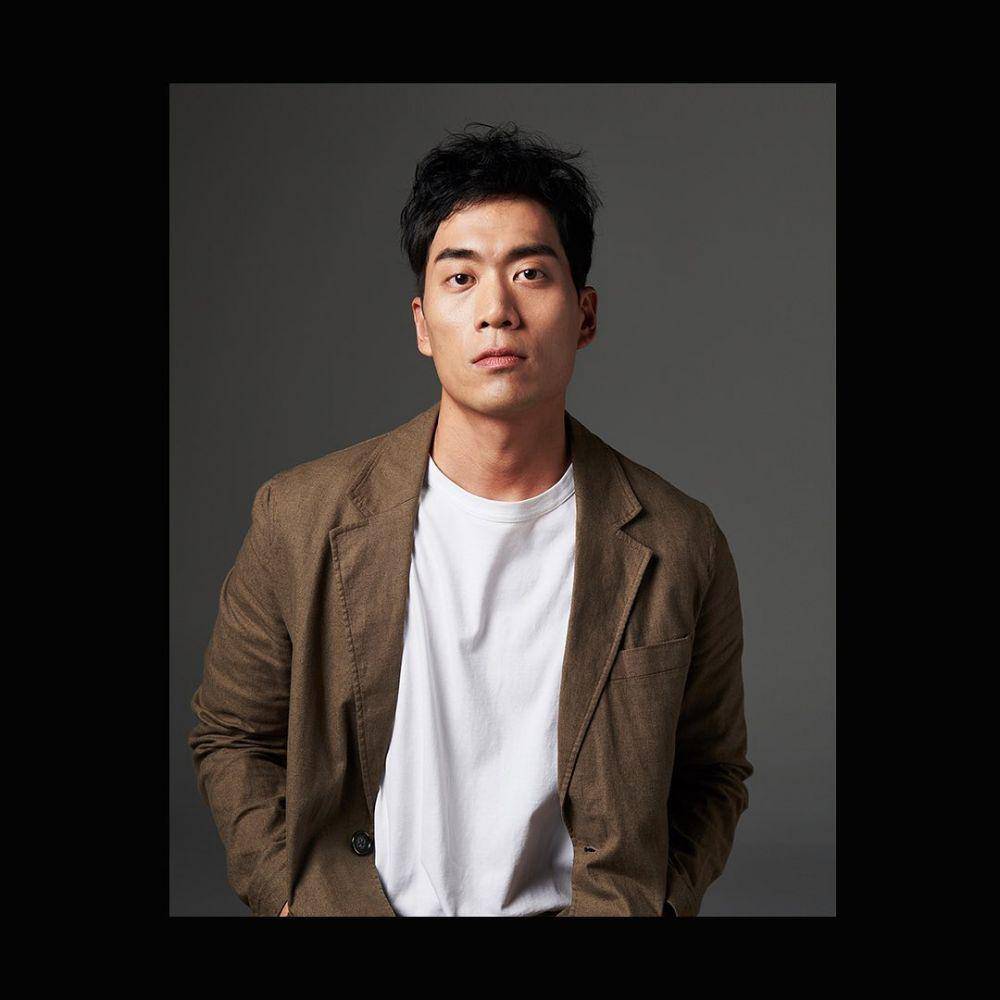 Ahn Chang Hwan (instagram.com/h_and_ent)