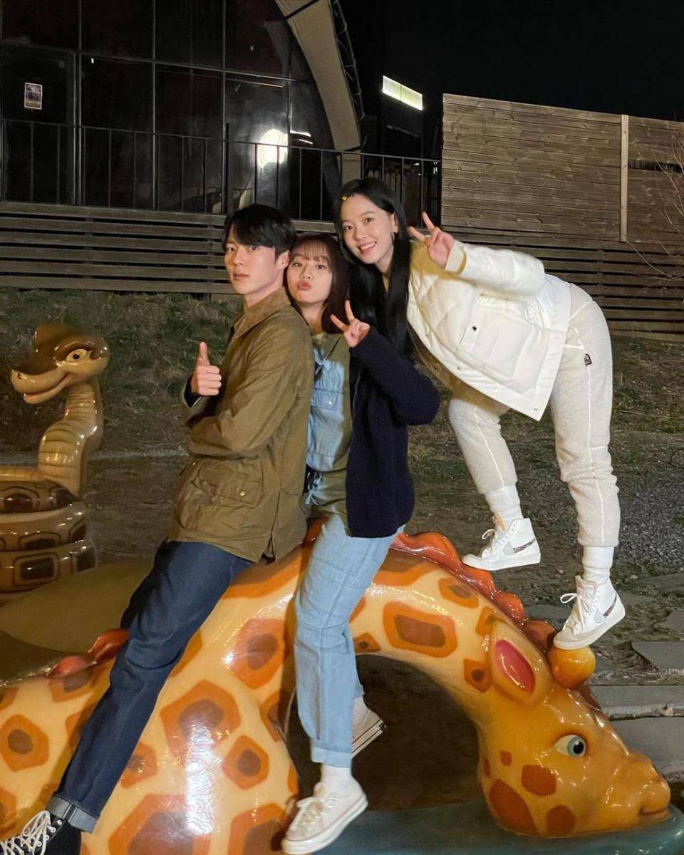 Kang Han Na, Jang Ki Yong, dan Hyeri (instagram.com/k_hanna_)