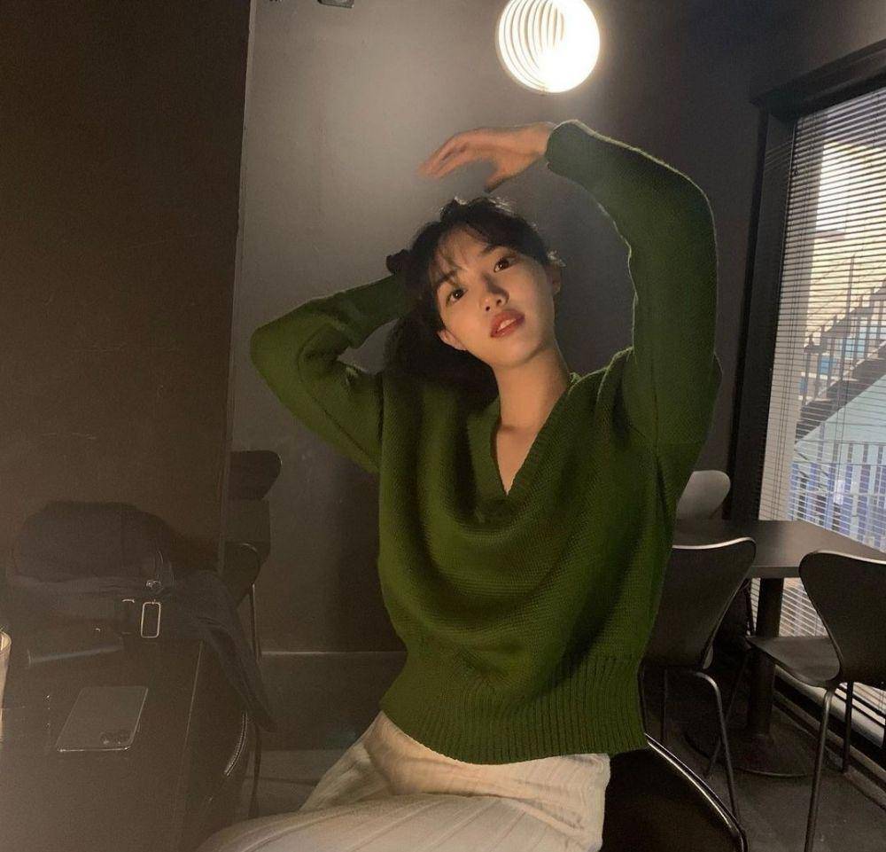 Yoon Seo Ah (instagram.com/yoonseoah_)