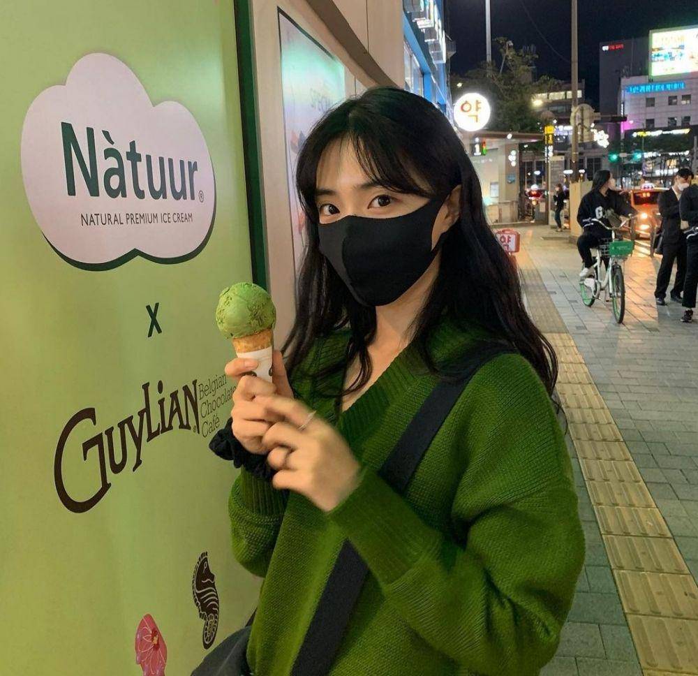 Yoon Seo Ah (instagram.com/yoonseoah_)