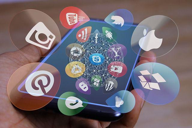 Gak Cuma TikTok, 4 Medsos Ini Juga Termasuk Social Commerce