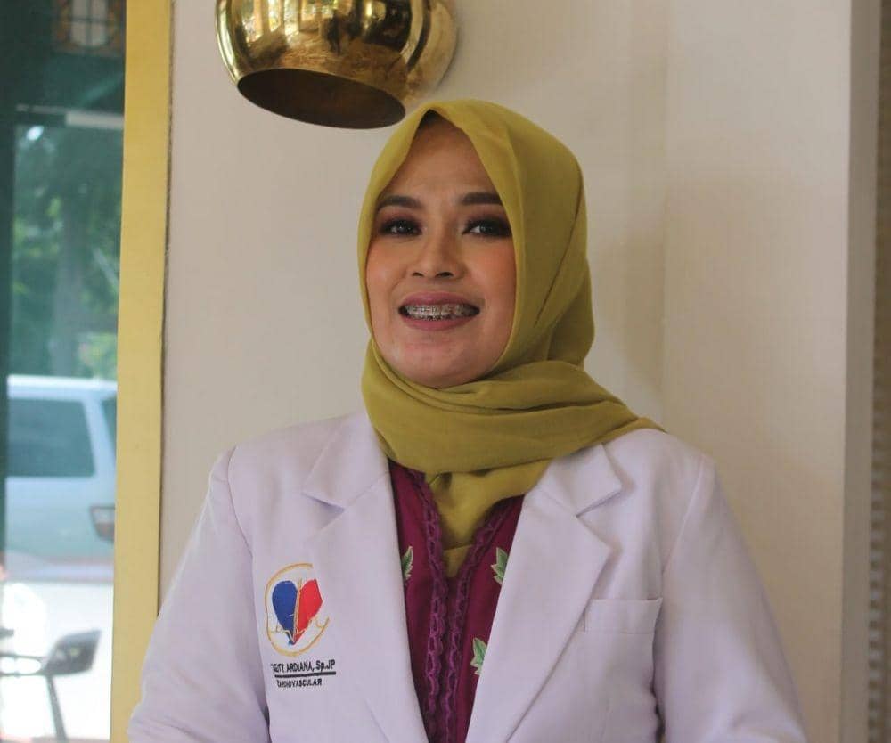 Pakar FK Unair Dr. dr. Meity Ardiana SpJP(K)., FIHA., FICA., FAsCC. Dok Humas Unair