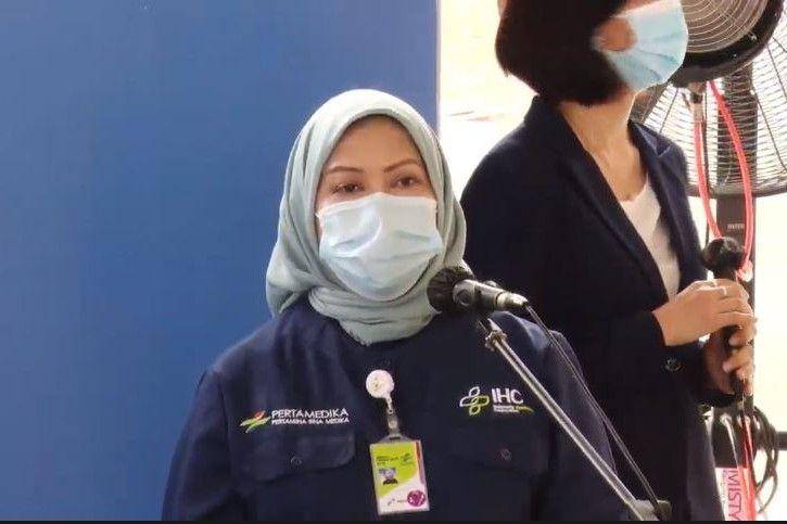 Dirut Pertamedika IHC Fathema Djan Rachmat, dalam Konferensi Pers Peresmian RSPJ Extensi Arafah Asrama Haji Embarkasi Jakarta, Senin (19/7/2021). (youtube.com/Pertamedika Training)
