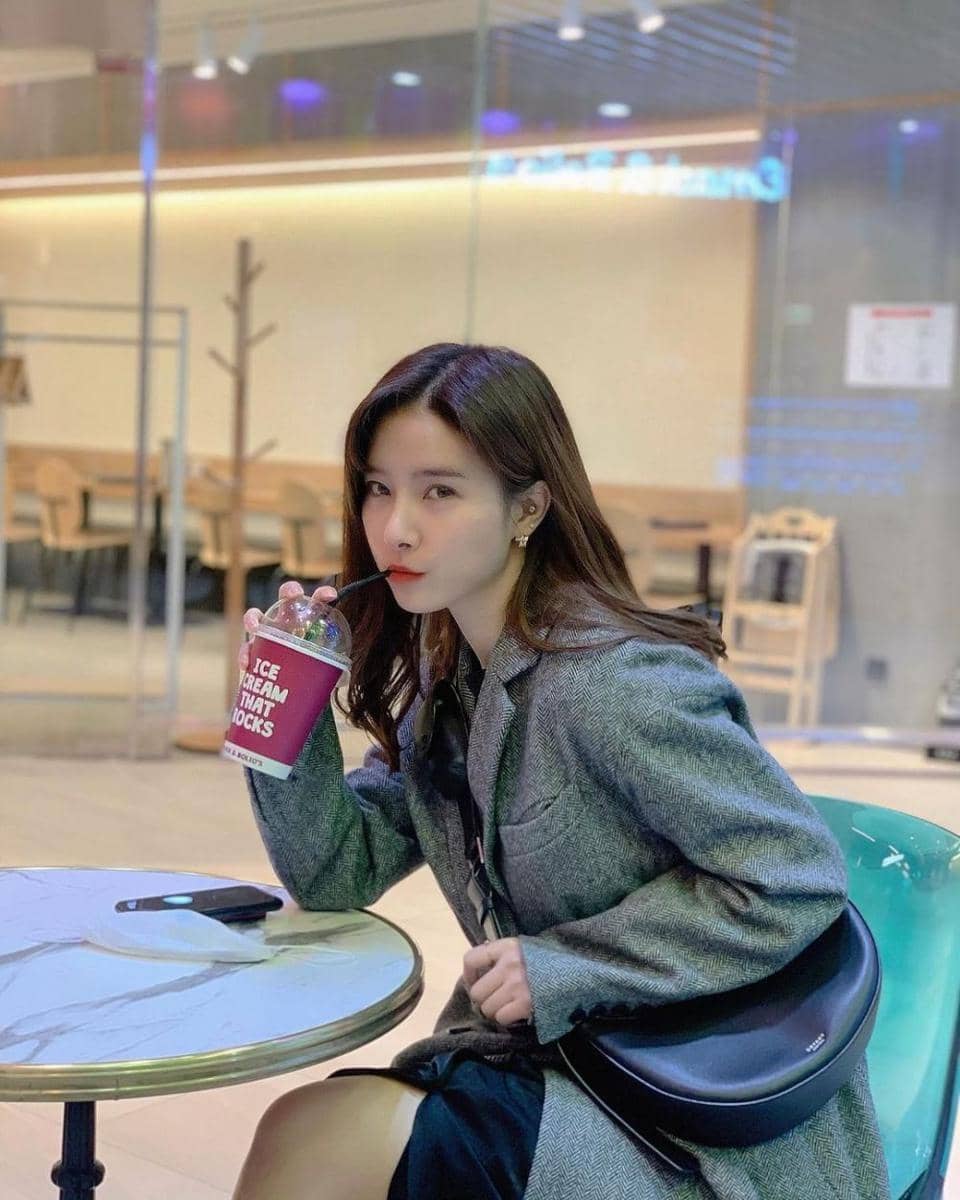 Kim So Eun (instagram.com/socun89)