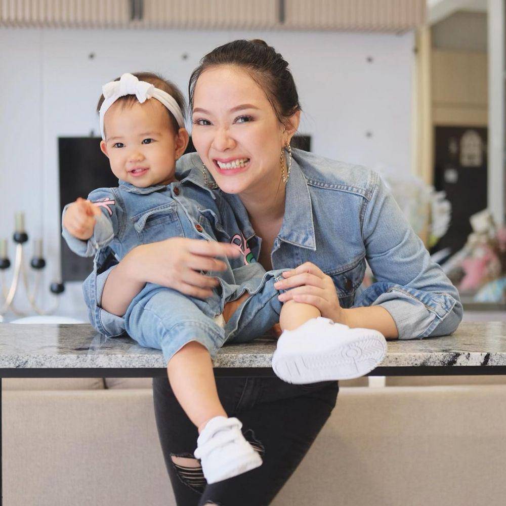 foto Yuanita Christiani dan anaknya (instagram.com/yuanitachrist)