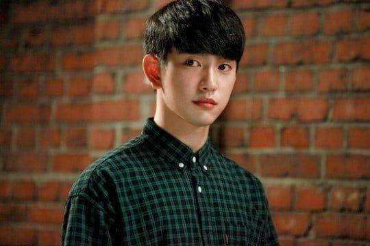 Jinyoung GOT7 di drama School Of Magic (dok.JTBC/School Of Magic)