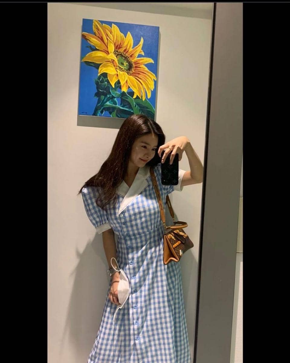 Kim So Eun (instagram.com/socun89)