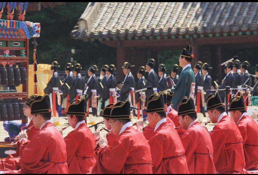Ritual Jongmyo Jerye atau Jongmyo Daeje di Kuil Jongmyo. (instagram.com/helichuan)